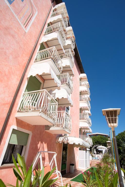 Hotel Trevi Lido di Jesolo Exteriér fotografie