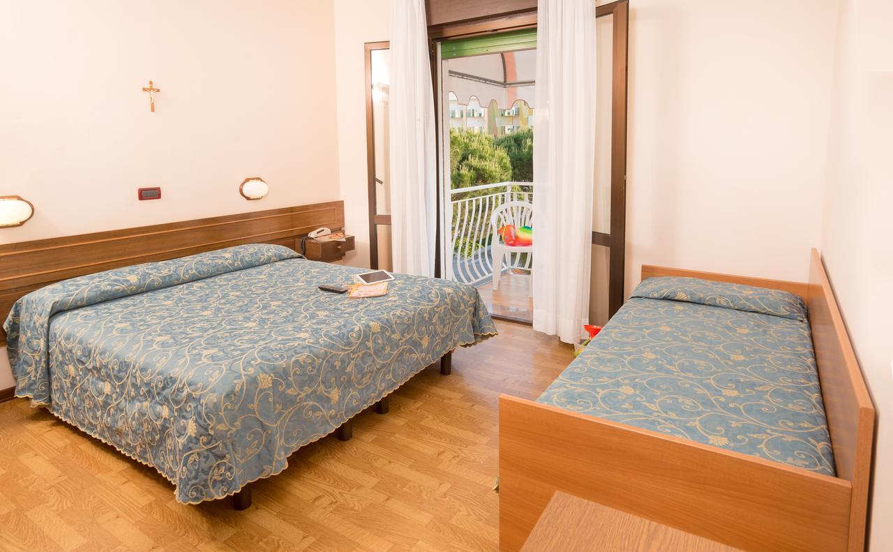 Hotel Trevi Lido di Jesolo Exteriér fotografie